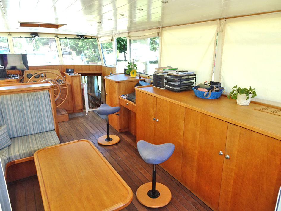 foto: 6 Luxe Motor 24.00, UBC Rijn
