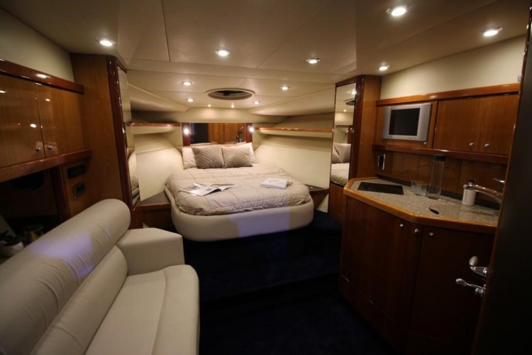 foto: 5 Sunseeker Sportfisher 37