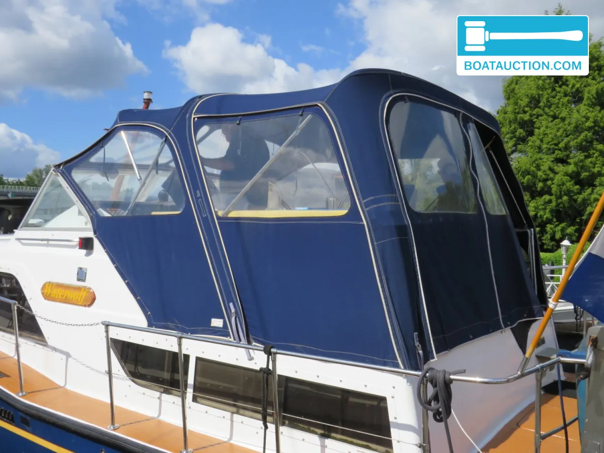 foto: 4 Chris Craft Catalina 35 DC