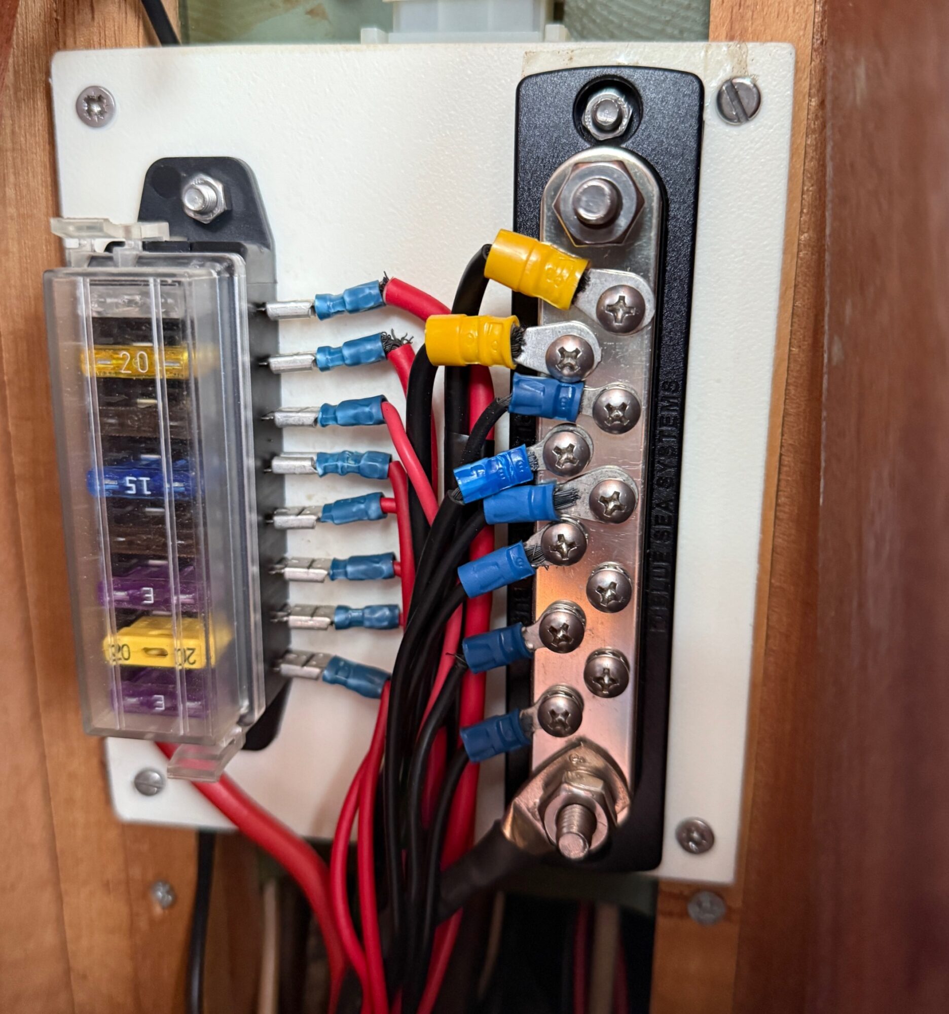 foto: 31 Hollandia Hollandia 10.00 AK Cabrio