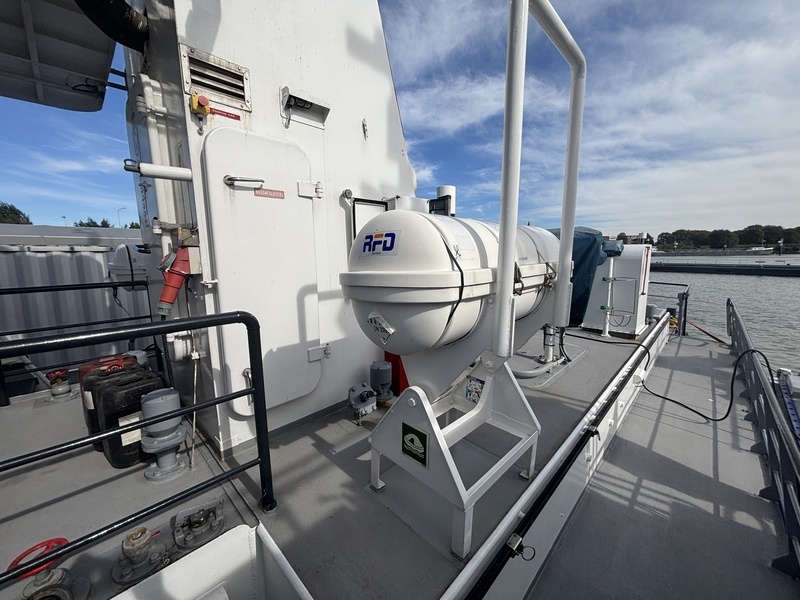 foto: 4 Ex Politievaartuig 24.00