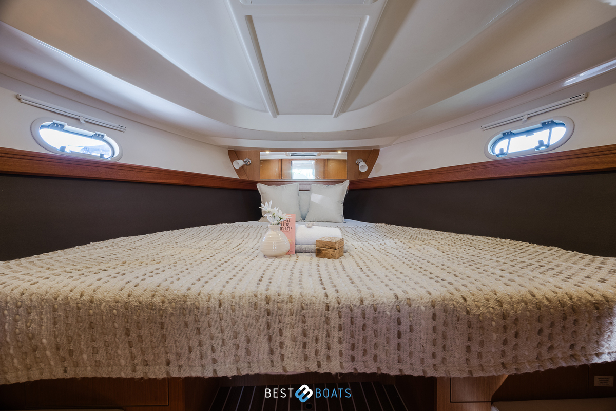 foto: 5 Bavaria 35 sport