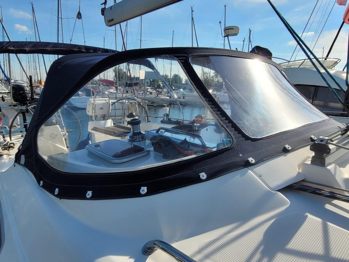 foto: 4 Bavaria 42-3 Custom Line