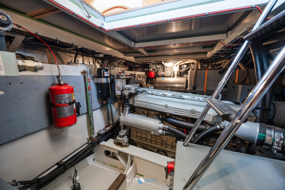 foto: 6 Linssen Grand Sturdy 430 AC Mark II