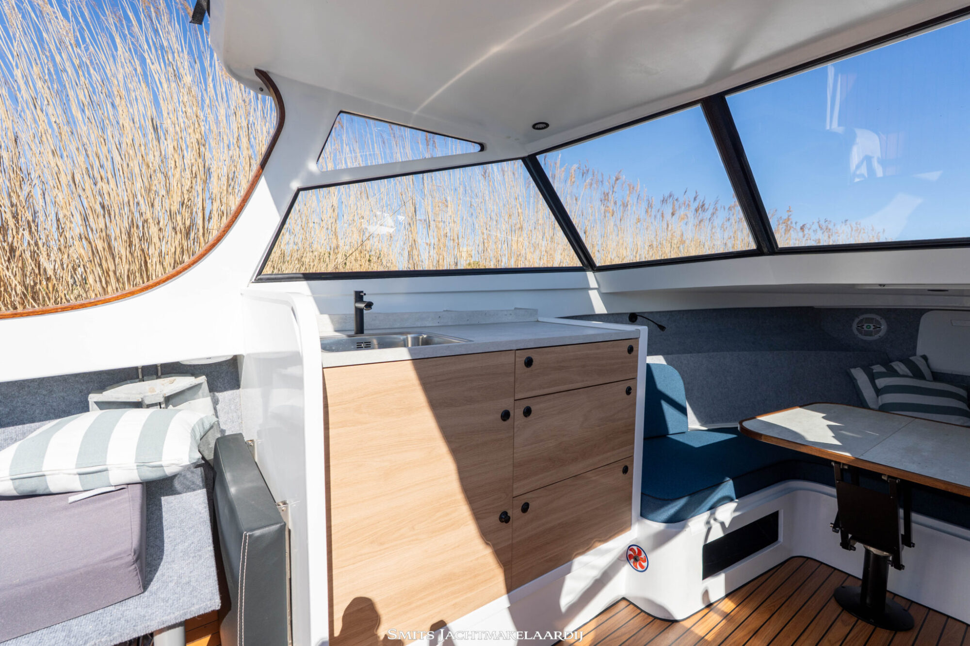 foto: 4 Bertram Bertram 25