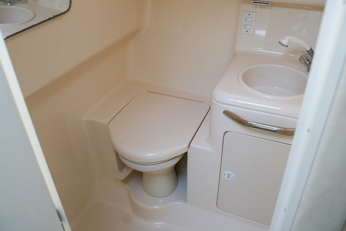 foto: 6 Sea Ray 330 Express Cruiser