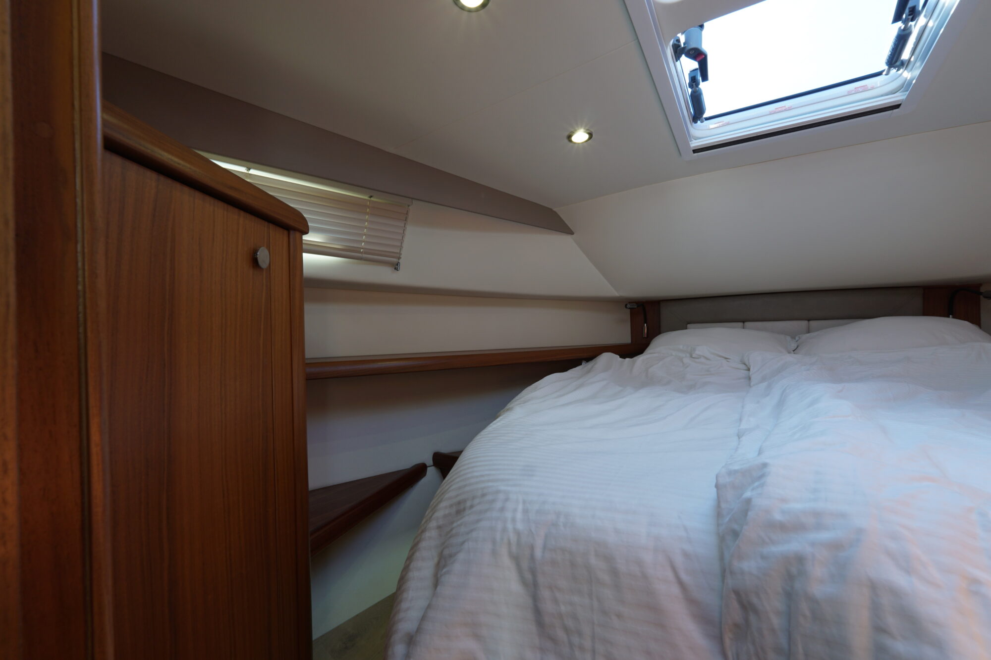 foto: 8 Haines Haines 32 Offshore