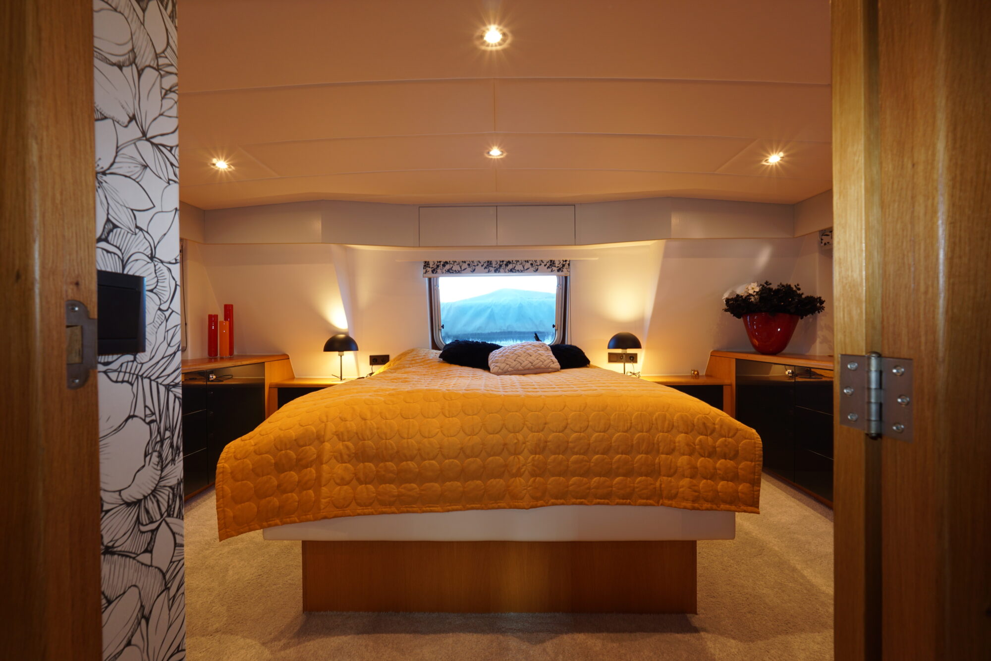 foto: 6 Van der Heijden Van der Heijden 18.00 Dynamic De Luxe VS