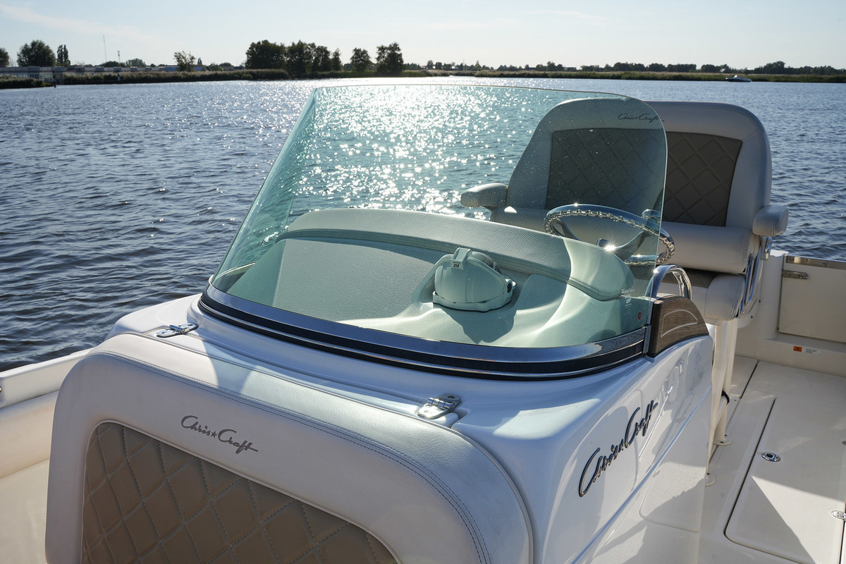 foto: 5 Chris Craft Catalina 23