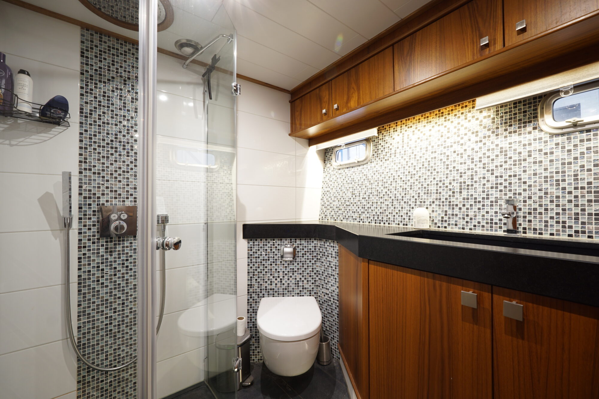 foto: 6 Custen Custen Kruiser 18.00 VS