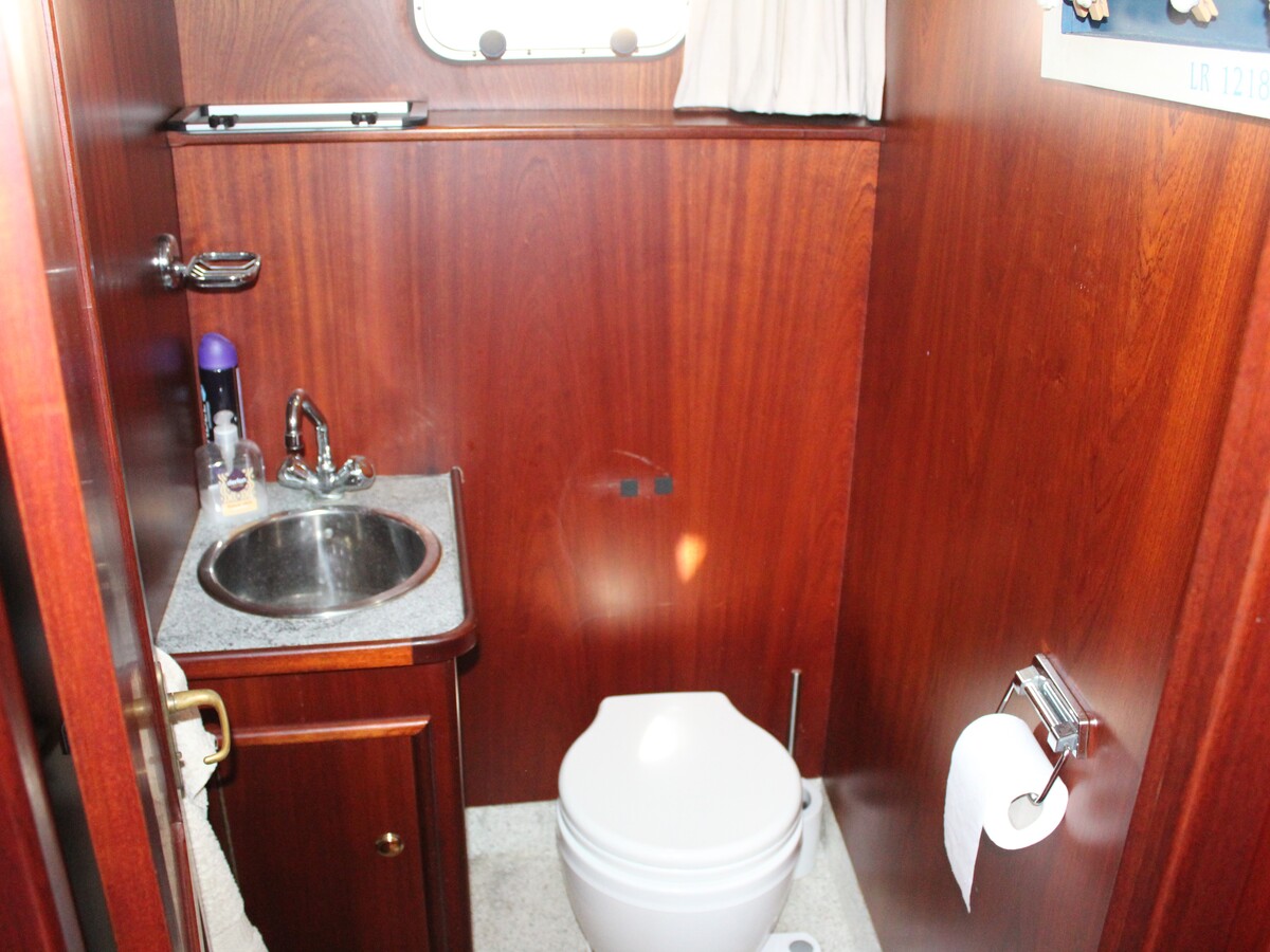 foto: 24 Ankertrawler  35 AK 