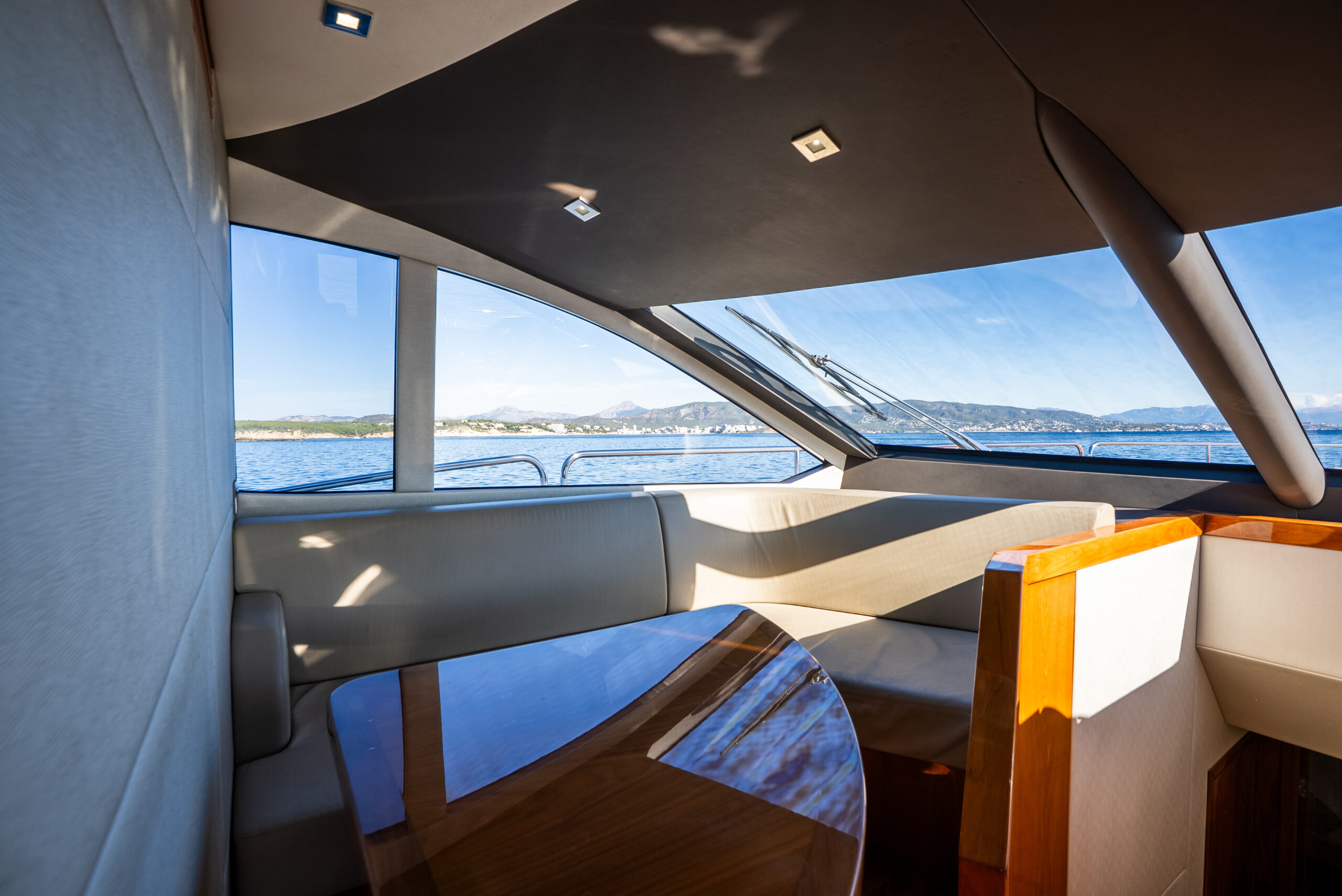 foto: 6 Sunseeker 