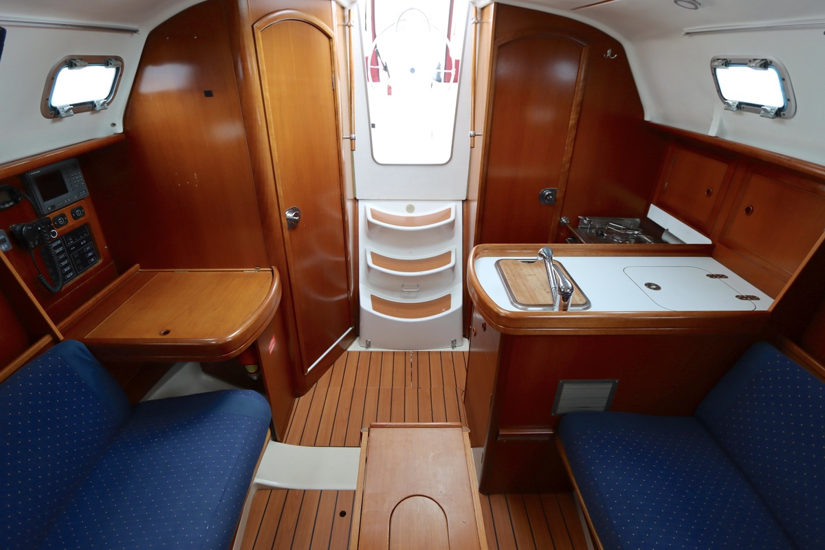 foto: 5 Beneteau Oceanis 311 Clipper
