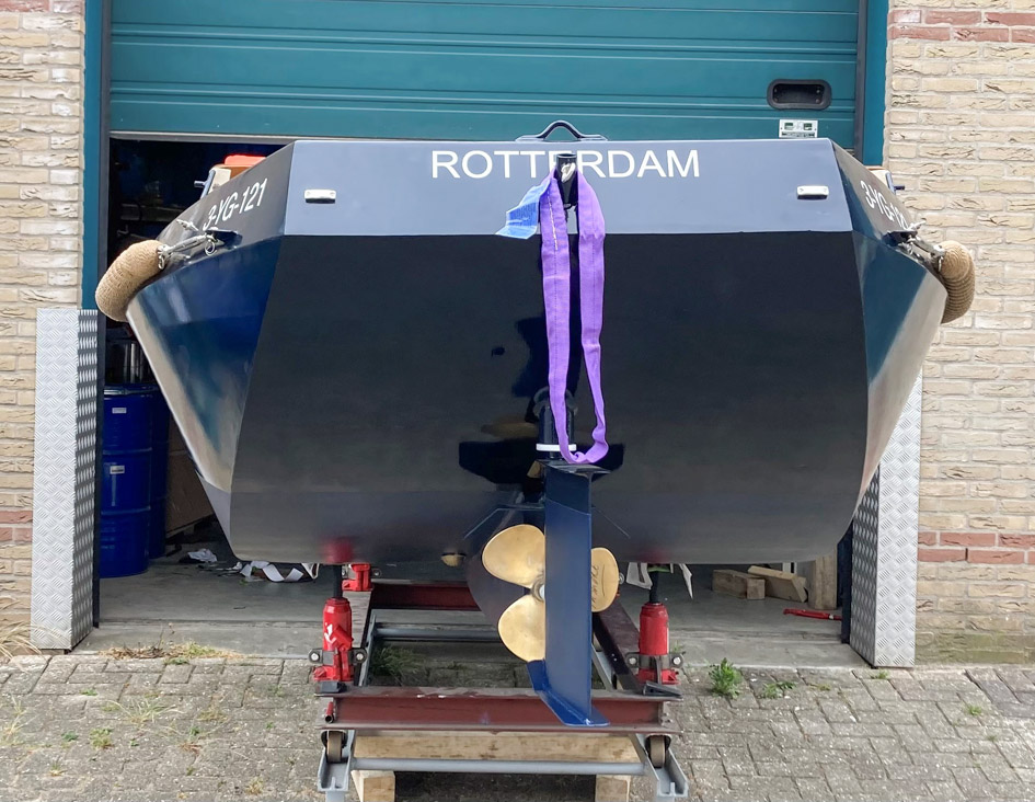 foto: 11 Elektrische Sloep 6.10 (Freya) 