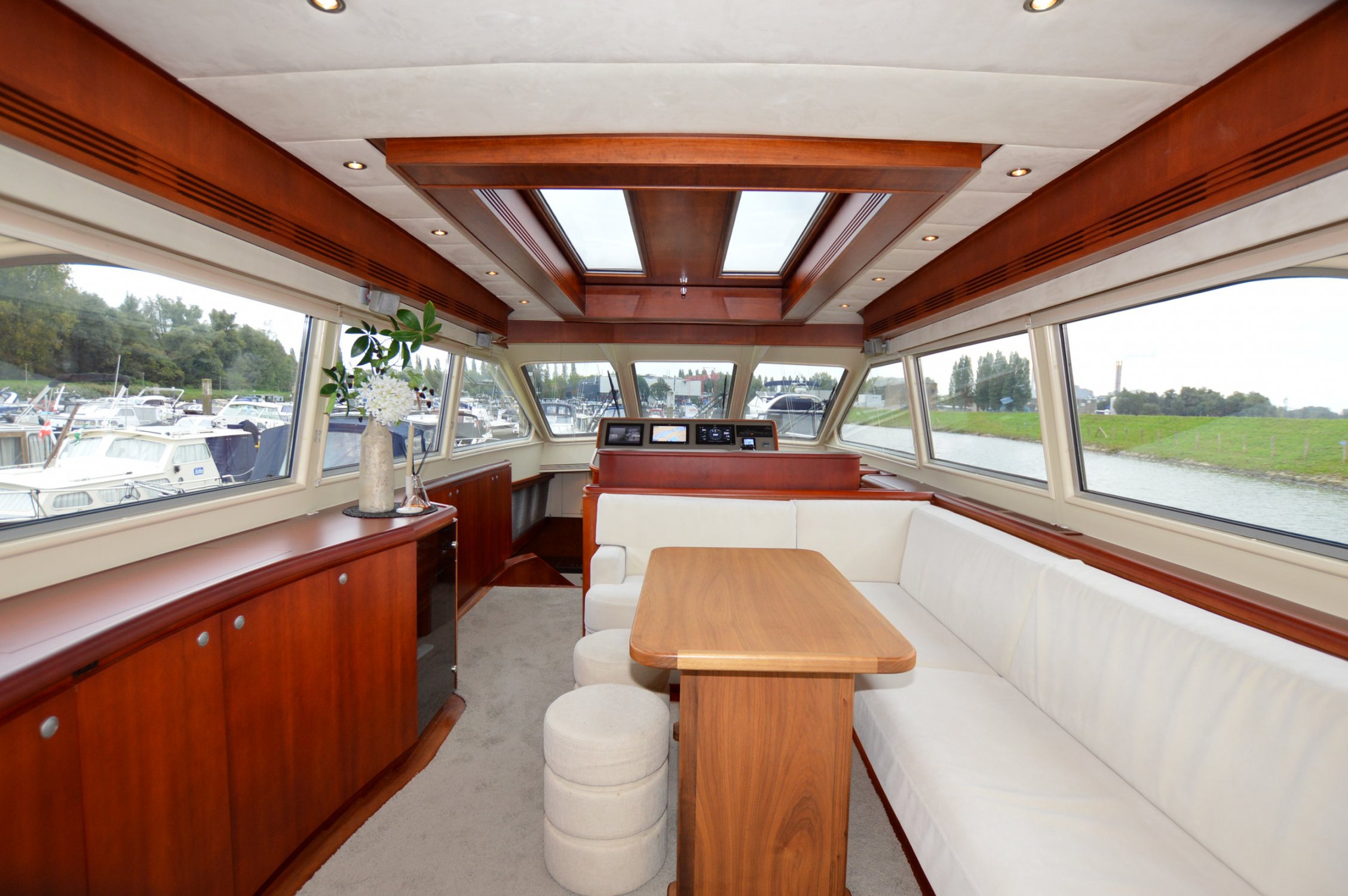 foto: 5 Pacific Prestige 190