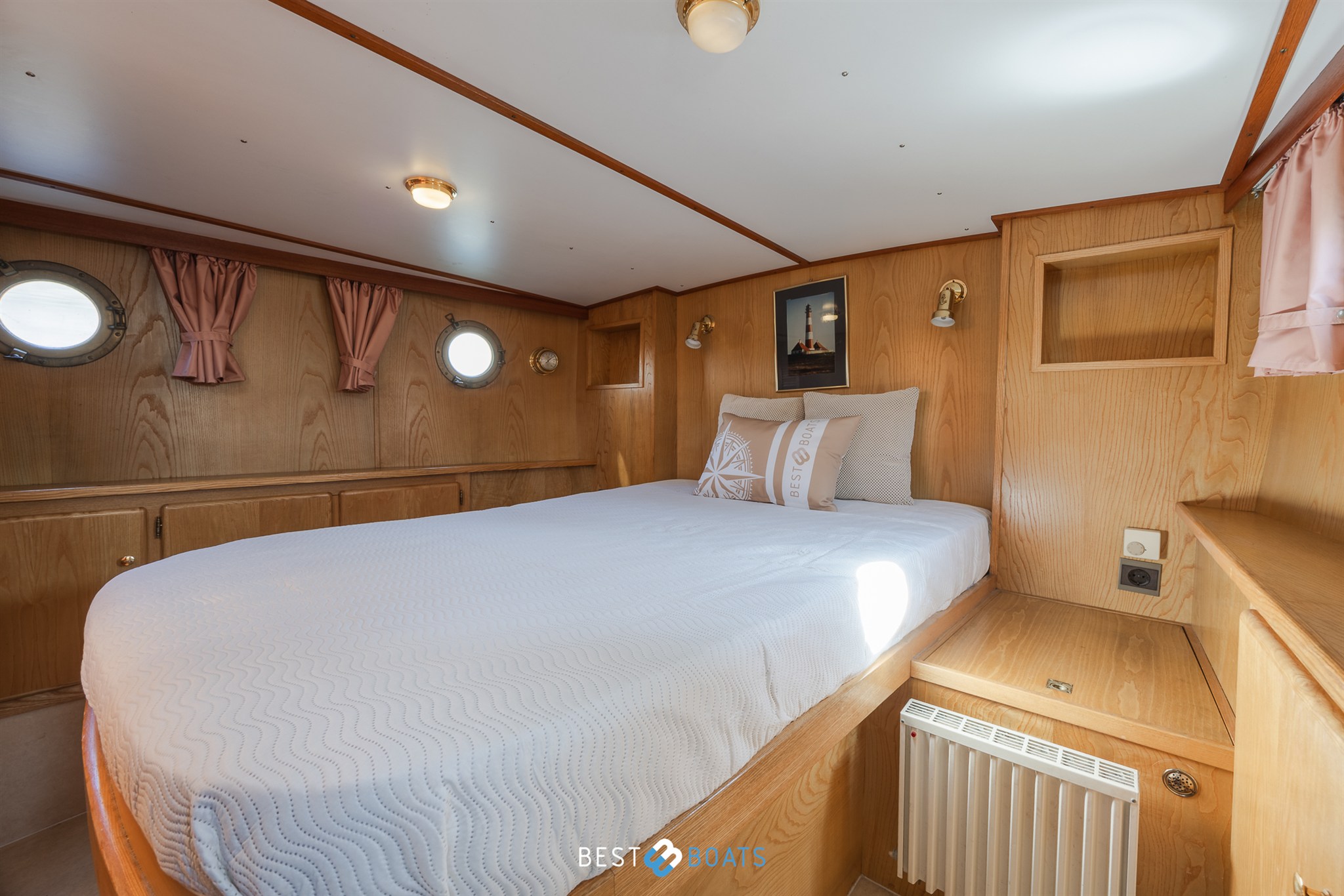 foto: 6 Linssen St. Jozef 1050 Salon
