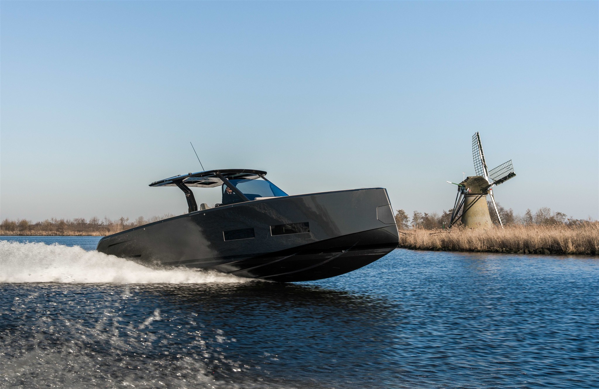 foto: 6 Pardo Yachts Pardo 43 New Model! Demo