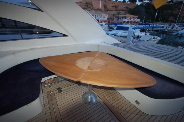 foto: 5 Fairline Targa 47 GT