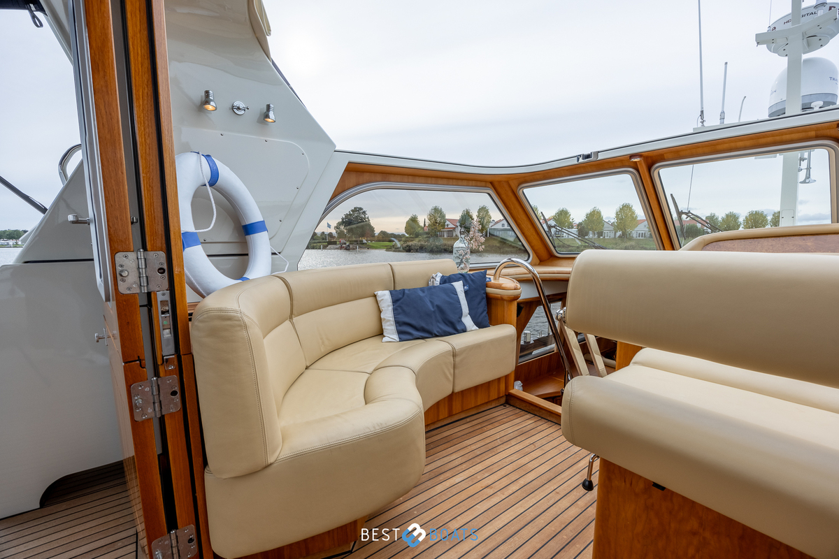 foto: 8 Linssen Grand Sturdy 500 AC Variotop 