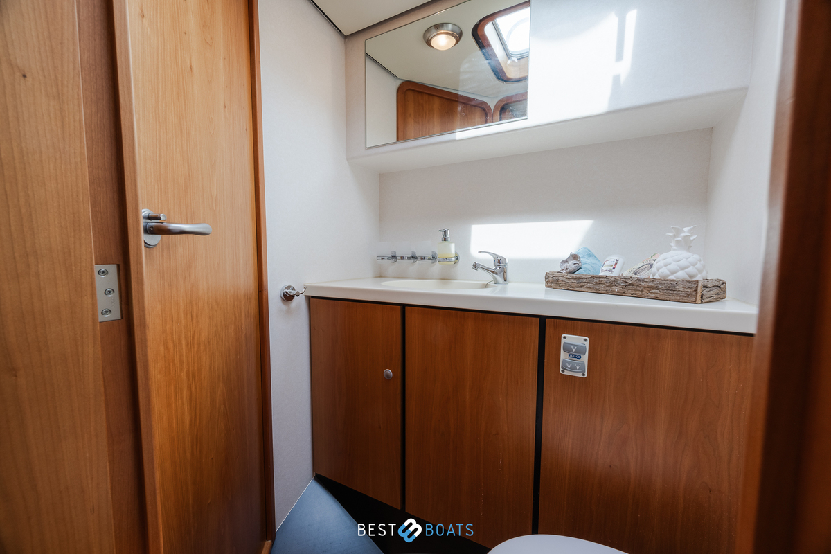 foto: 6 Linssen Grand Sturdy 43.9 AC