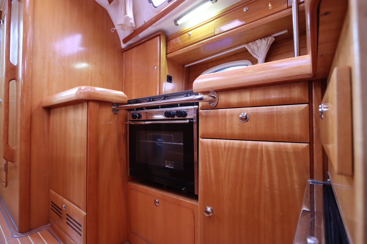 foto: 5 Bavaria 42-3 Cruiser