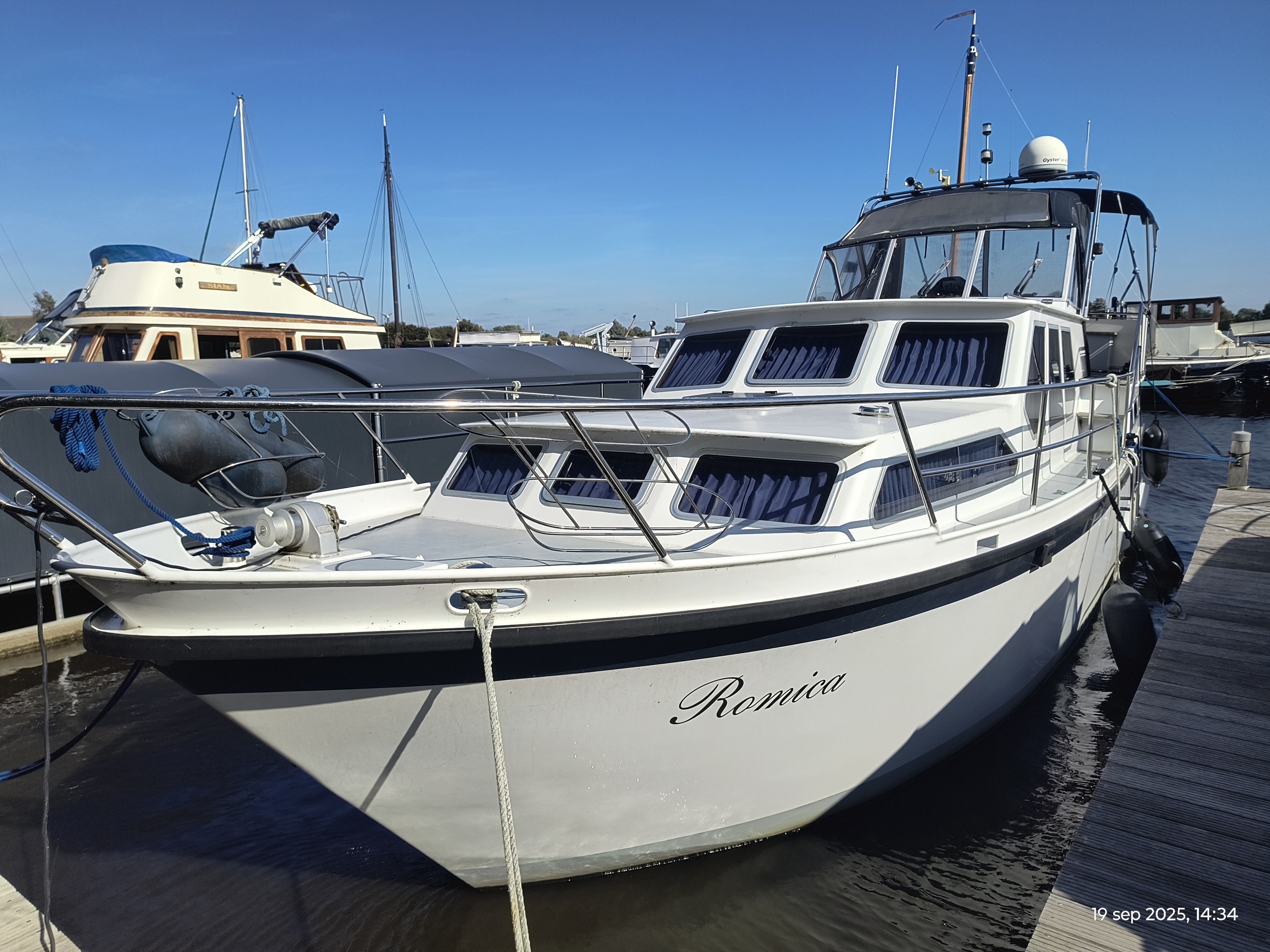 foto: 5 Albin Vega 27