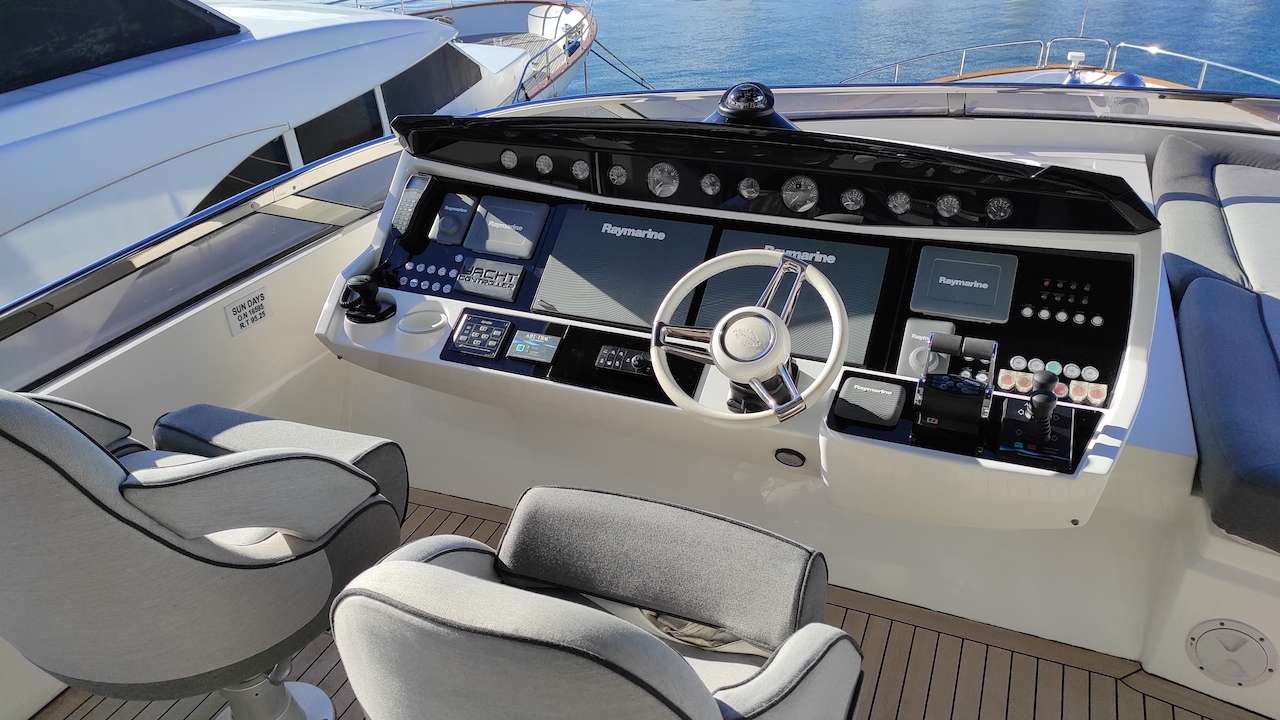 foto: 17 Sunseeker 28 M