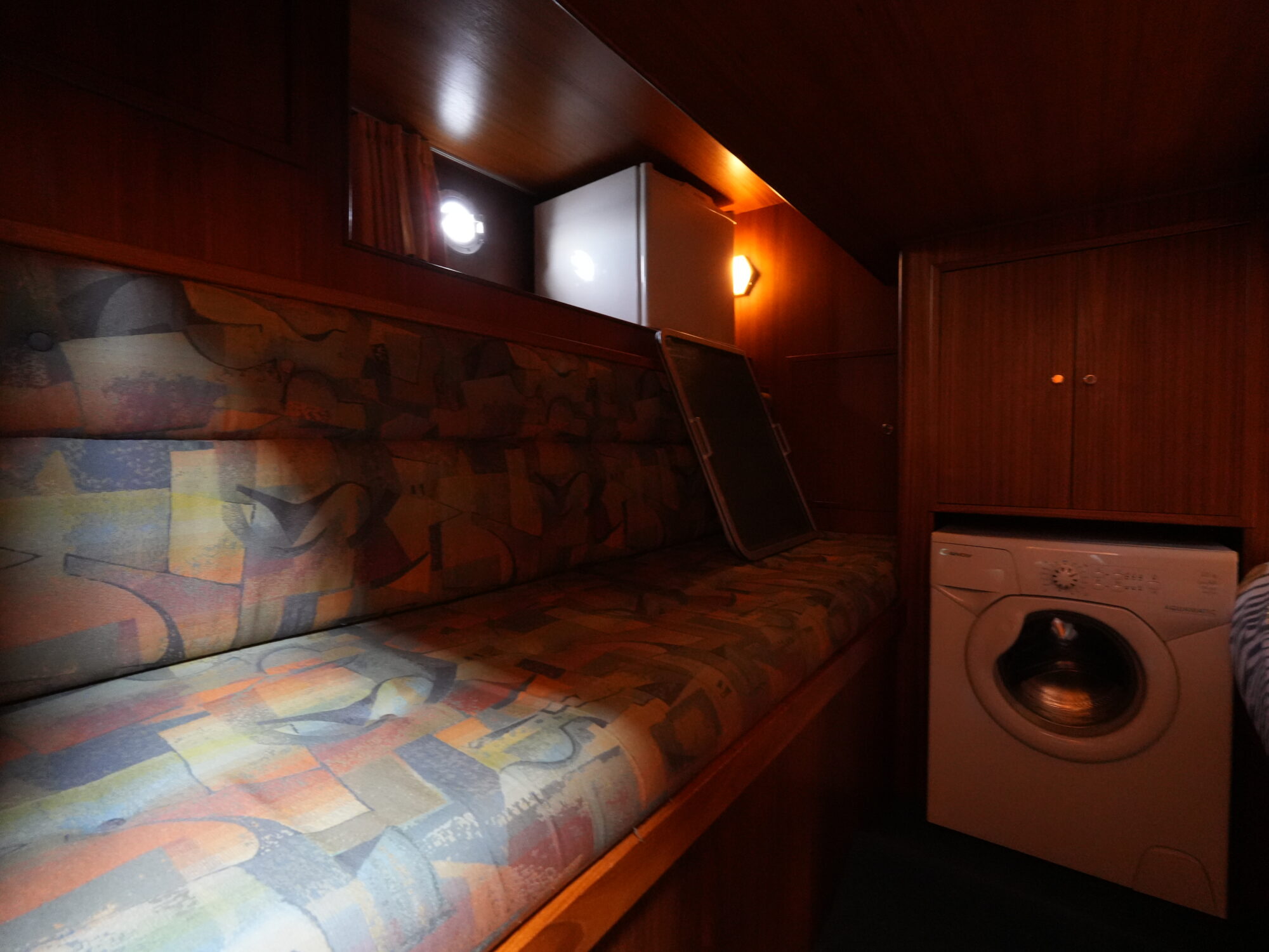 foto: 6 Barkas Barkas 12.00 OK