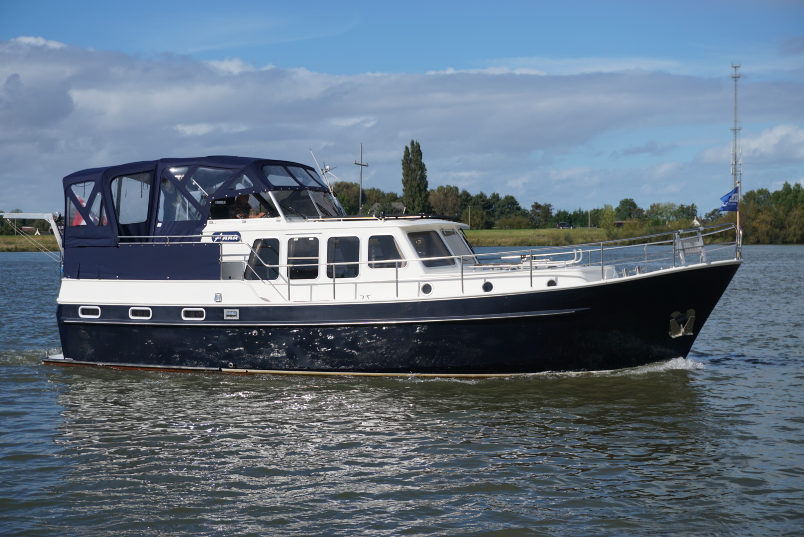 foto: 58 Vripack Vripack Spiegelkotter 11.50 AK Cabrio