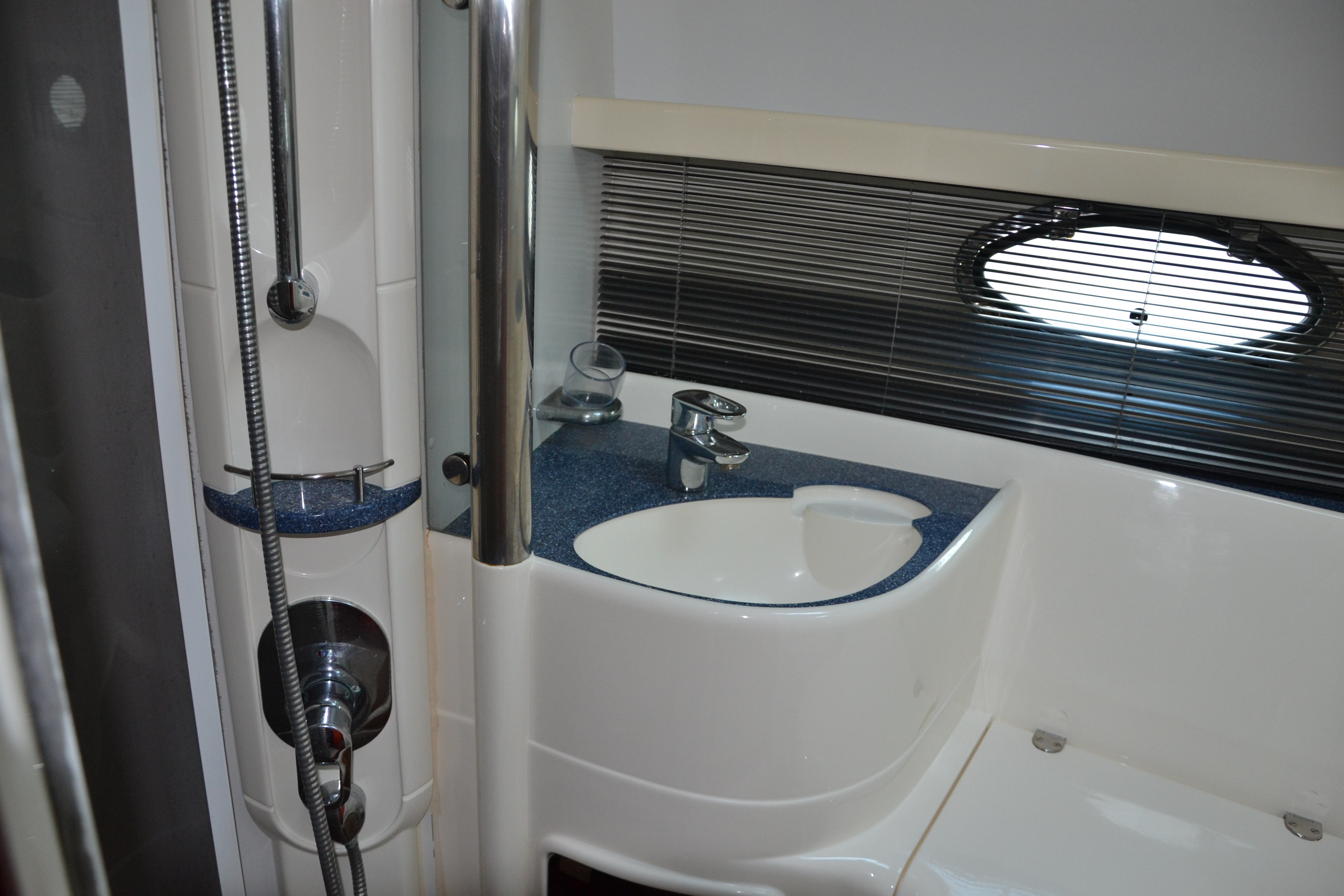 foto: 5 Fairline Targa 48