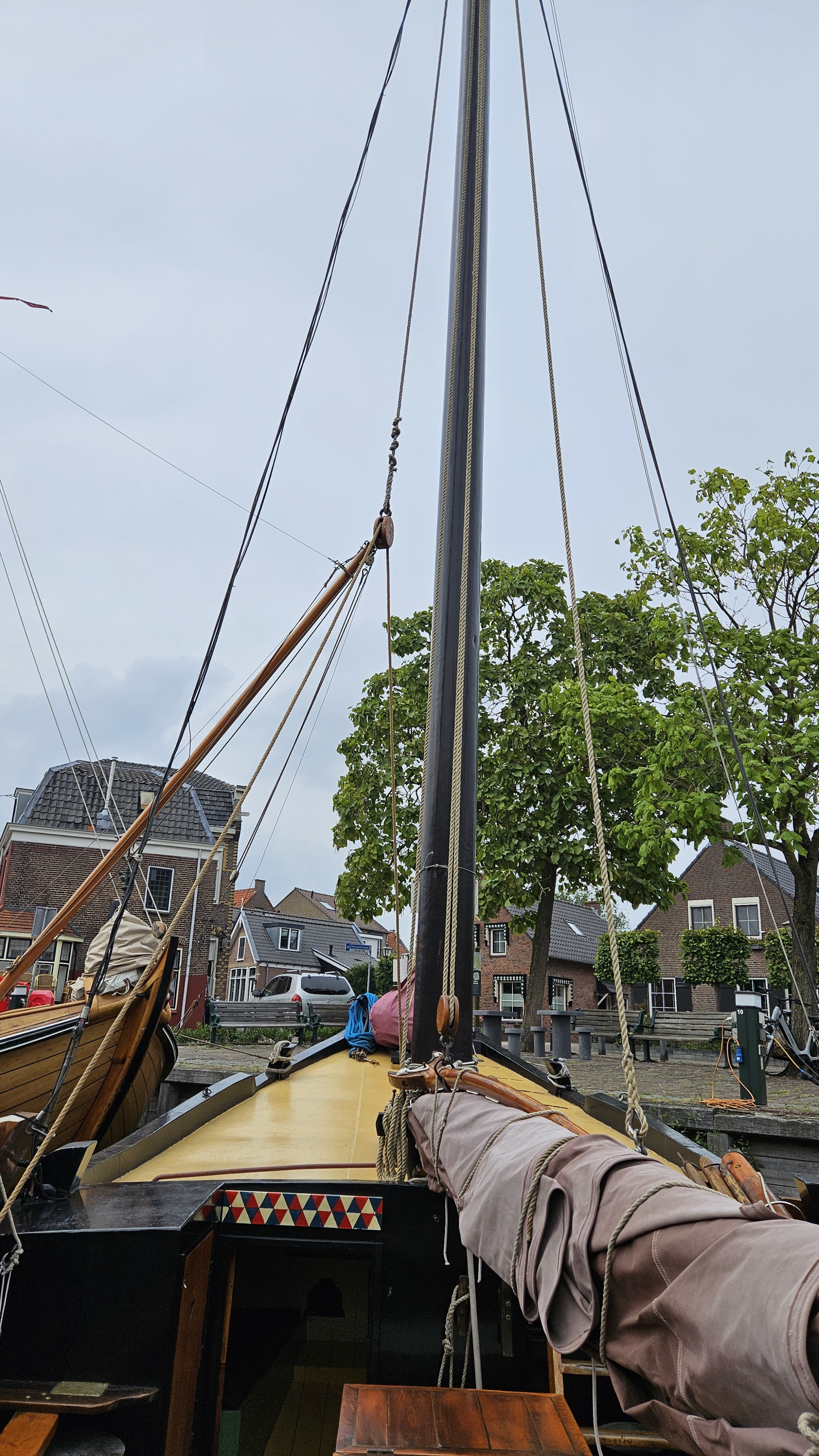 foto: 4 Lemster Zeeschouw Visserman