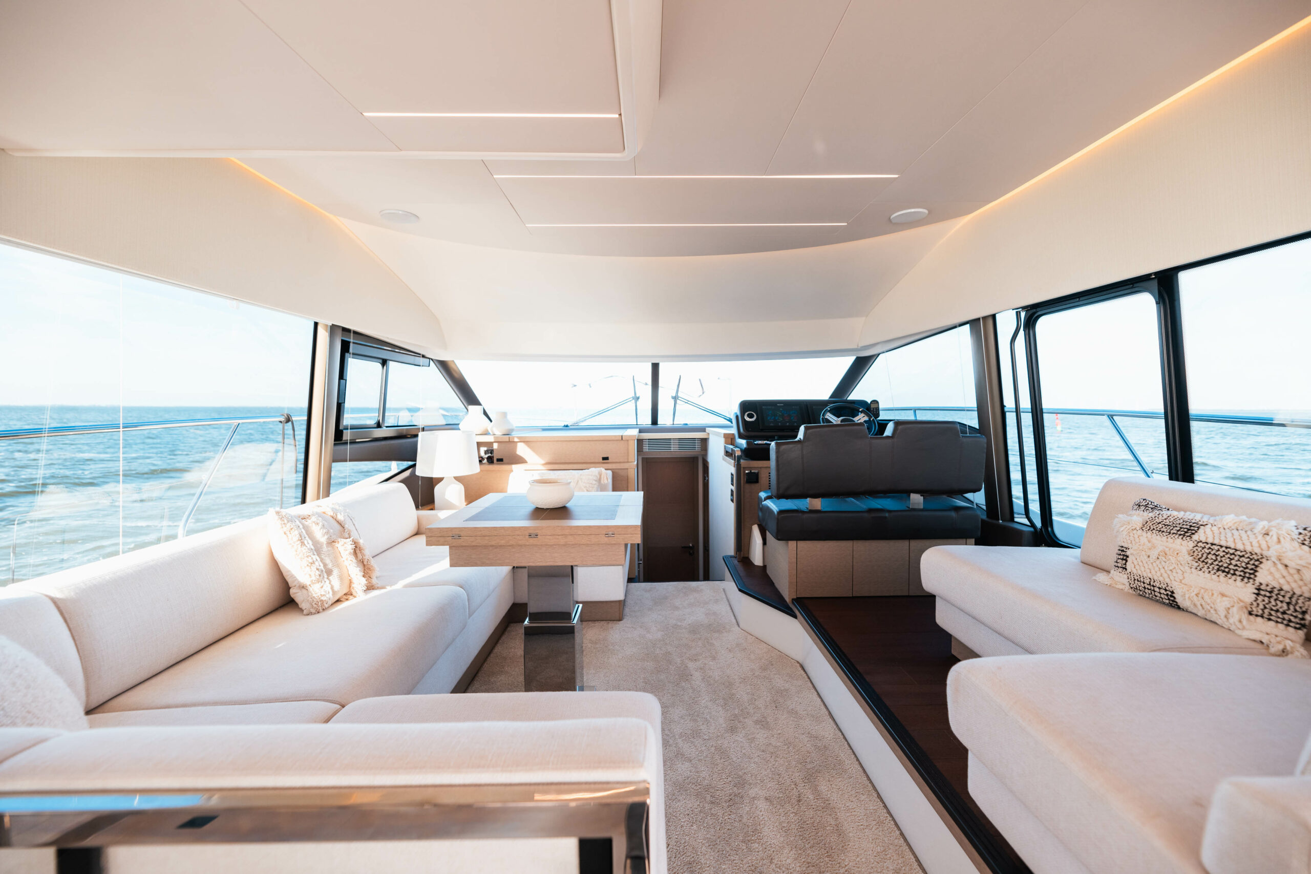 foto: 9 Prestige 520 flybridge #78