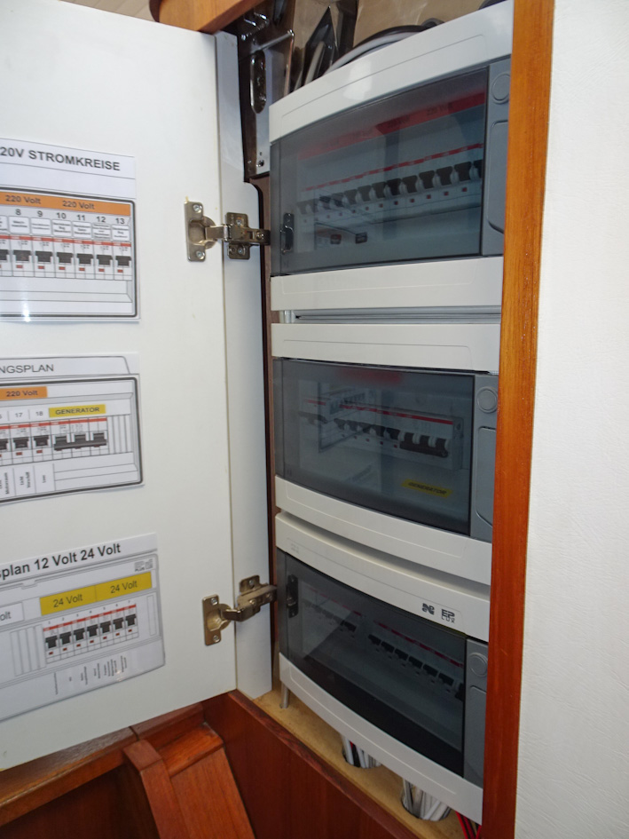 foto: 5 Luxe Motor 16.20 Deckhouse
