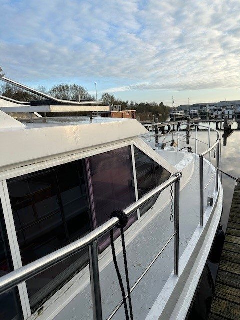 foto: 5 Vri-Jon 37 AK