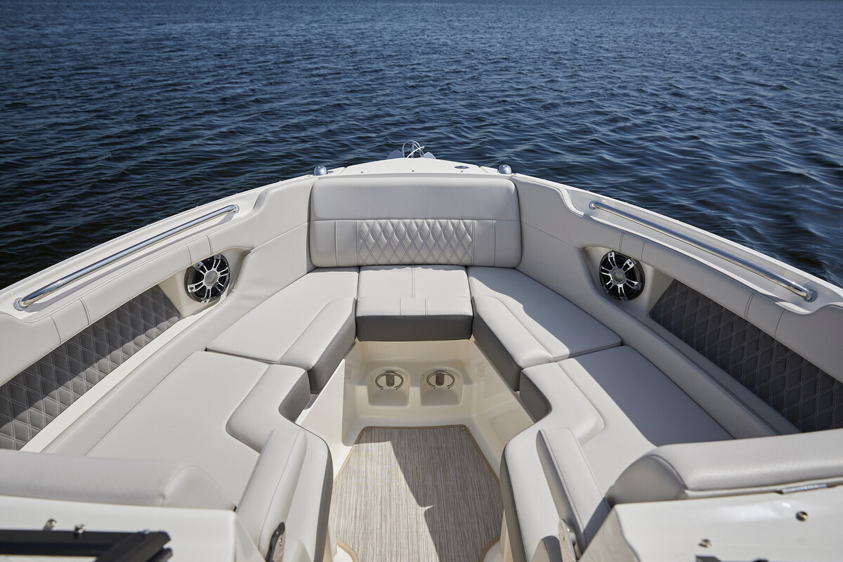 foto: 5 Sea Ray SLX 250