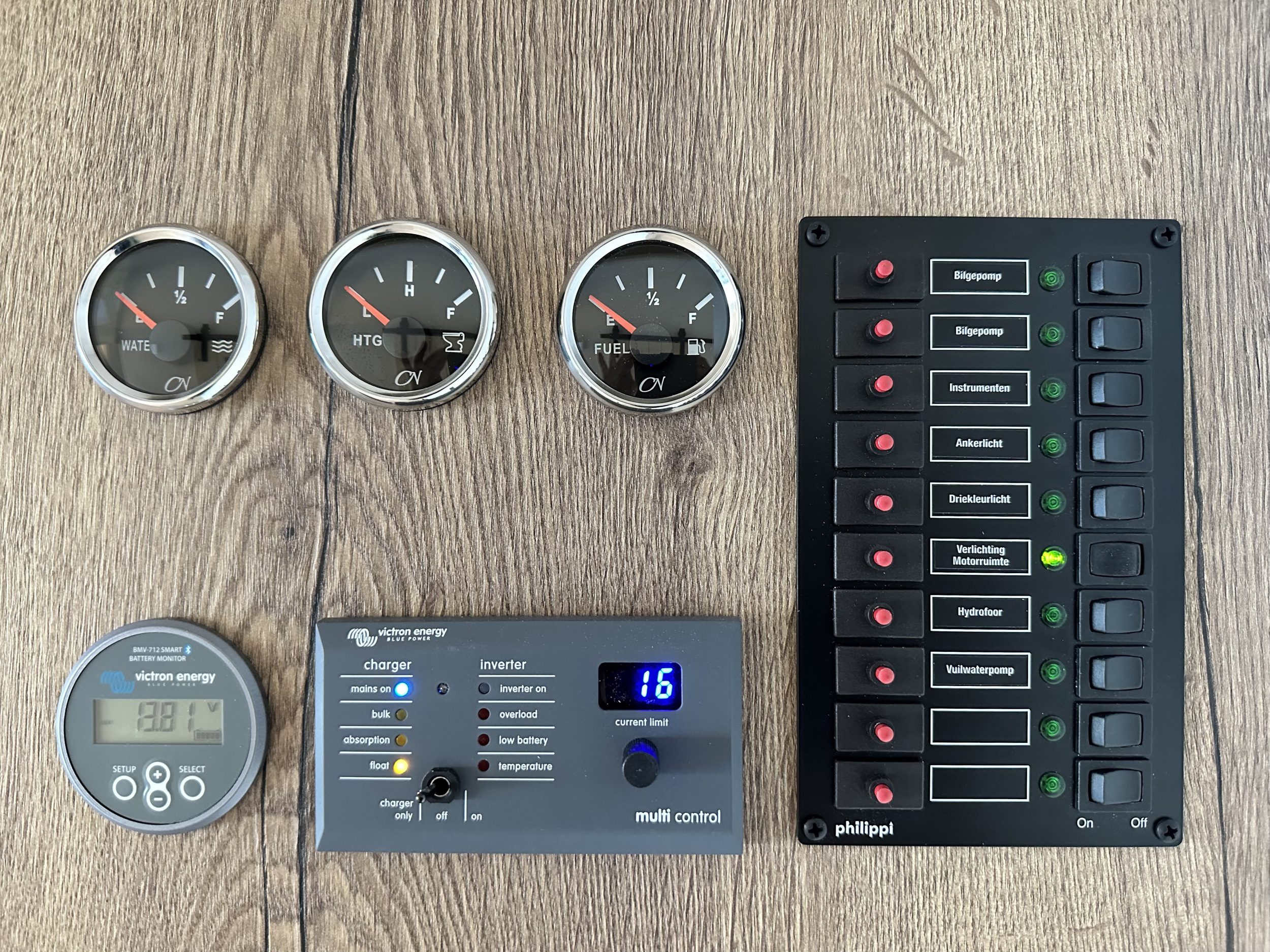 foto: 5 HOMESHIP VaarChalet In Amsterdam 1250D Luxe Houseboat