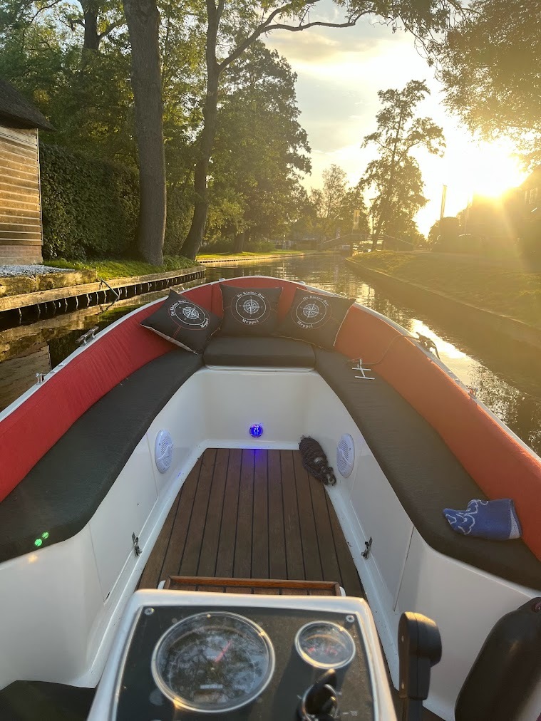 foto: 5 Adel Sloep 530