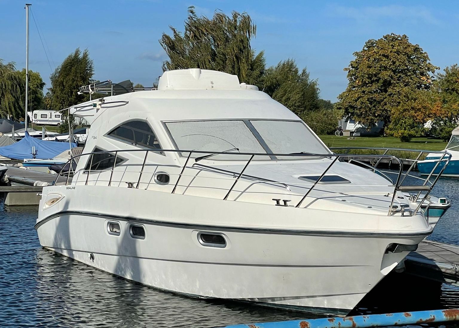 foto: 4 Sealine Sealine F34 Flybridge
