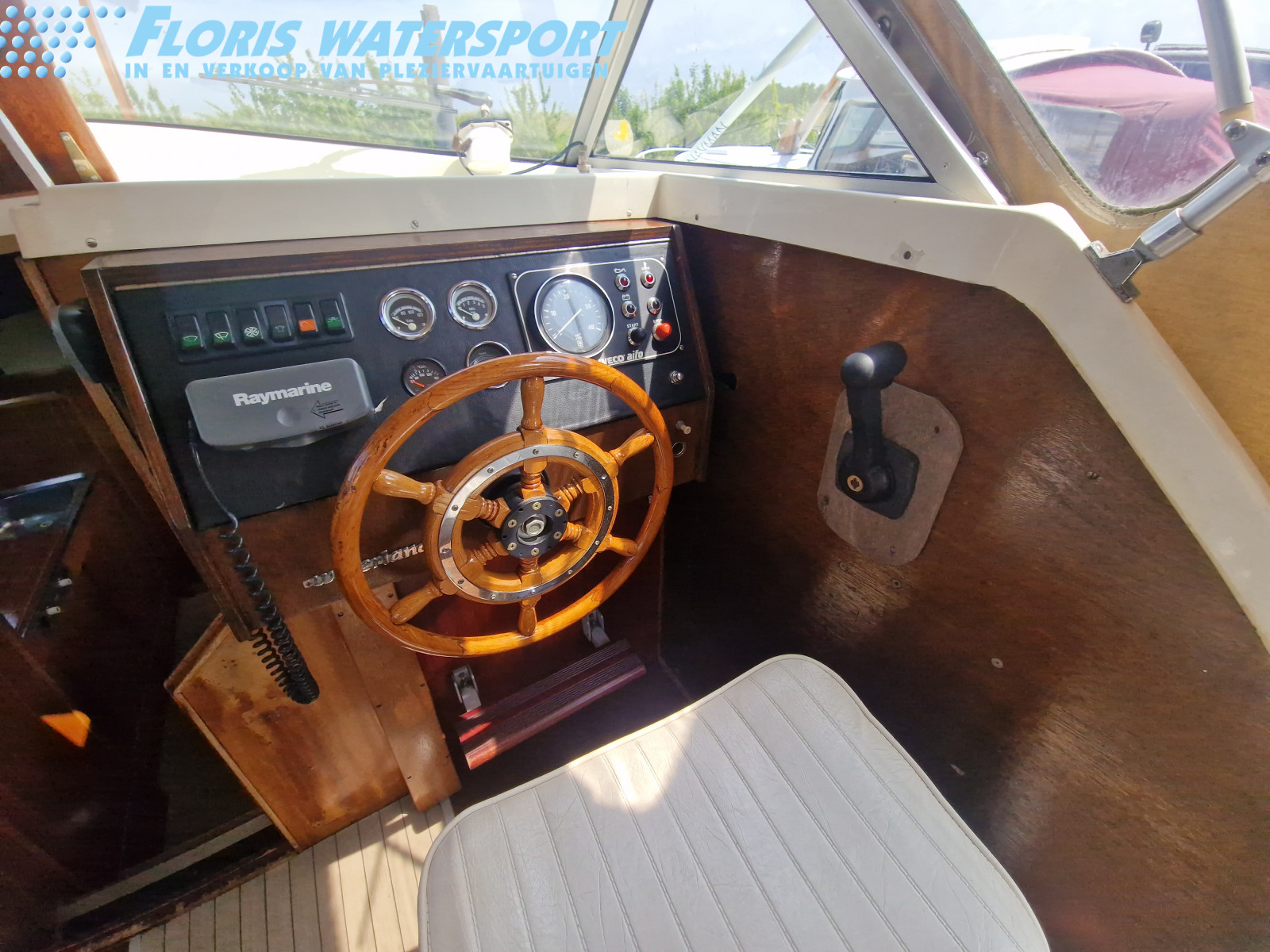 foto: 4 Waterland 75 OK
