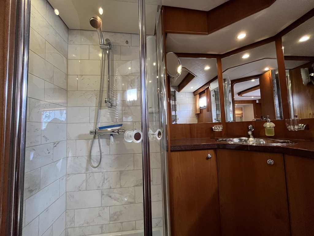 foto: 10 Valk Continental 15.60