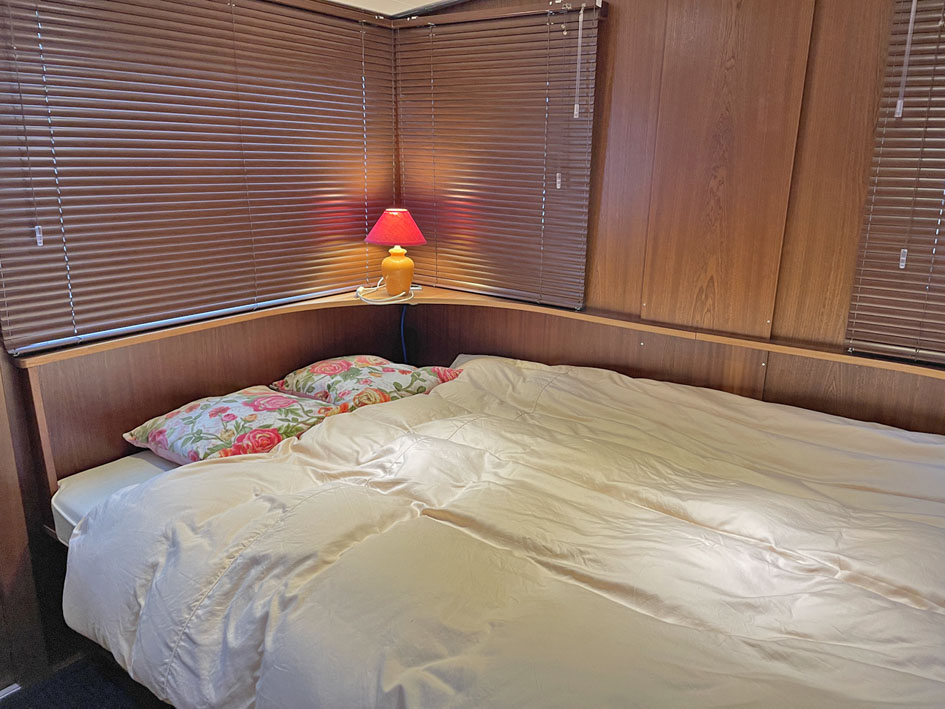 foto: 6 Piper Luxemotor 49L