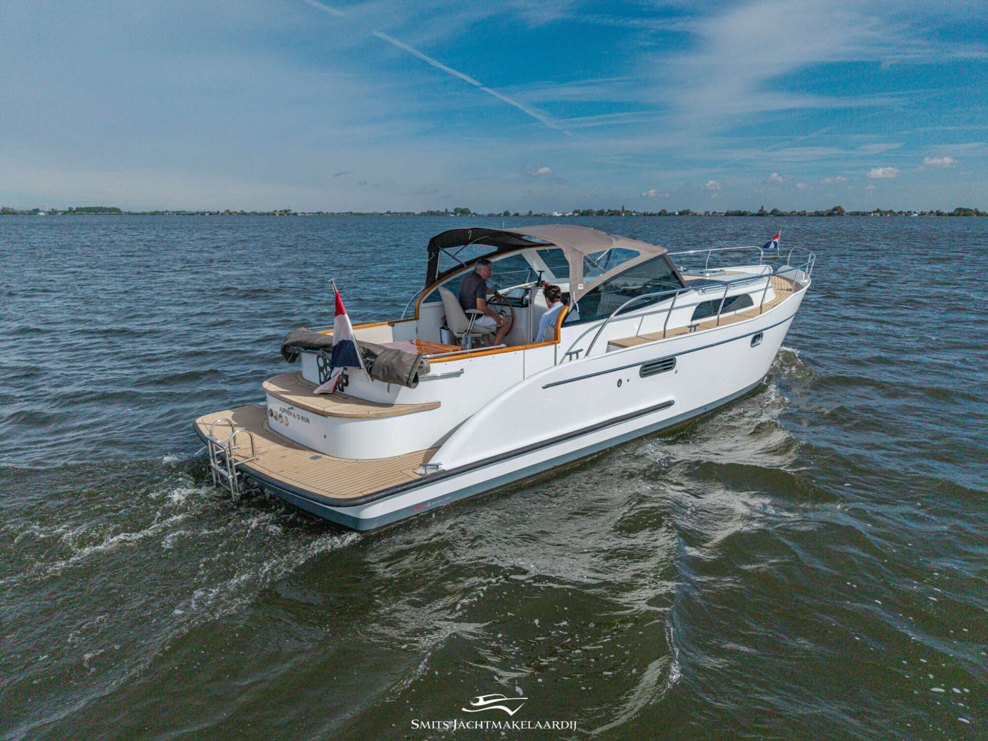 foto: 74 Crown yachts Crown Keyzer C107 Cabrio