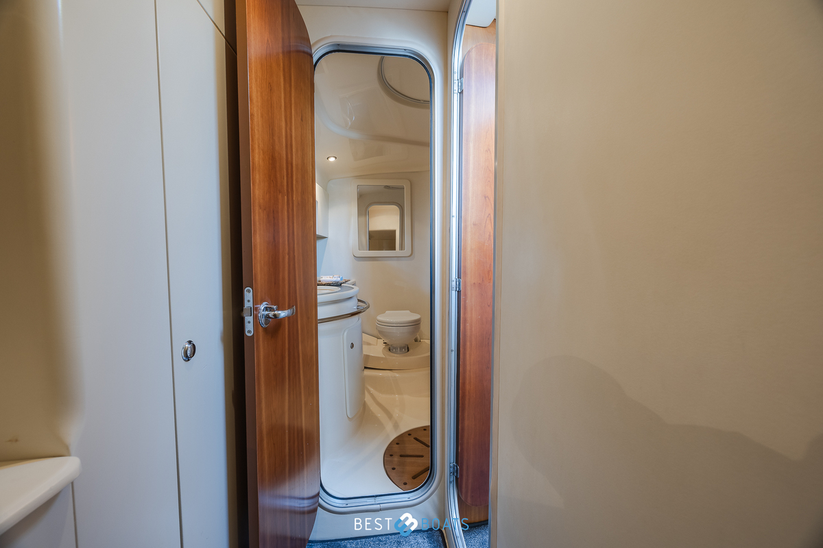 foto: 4 Sessa  Oyster 34