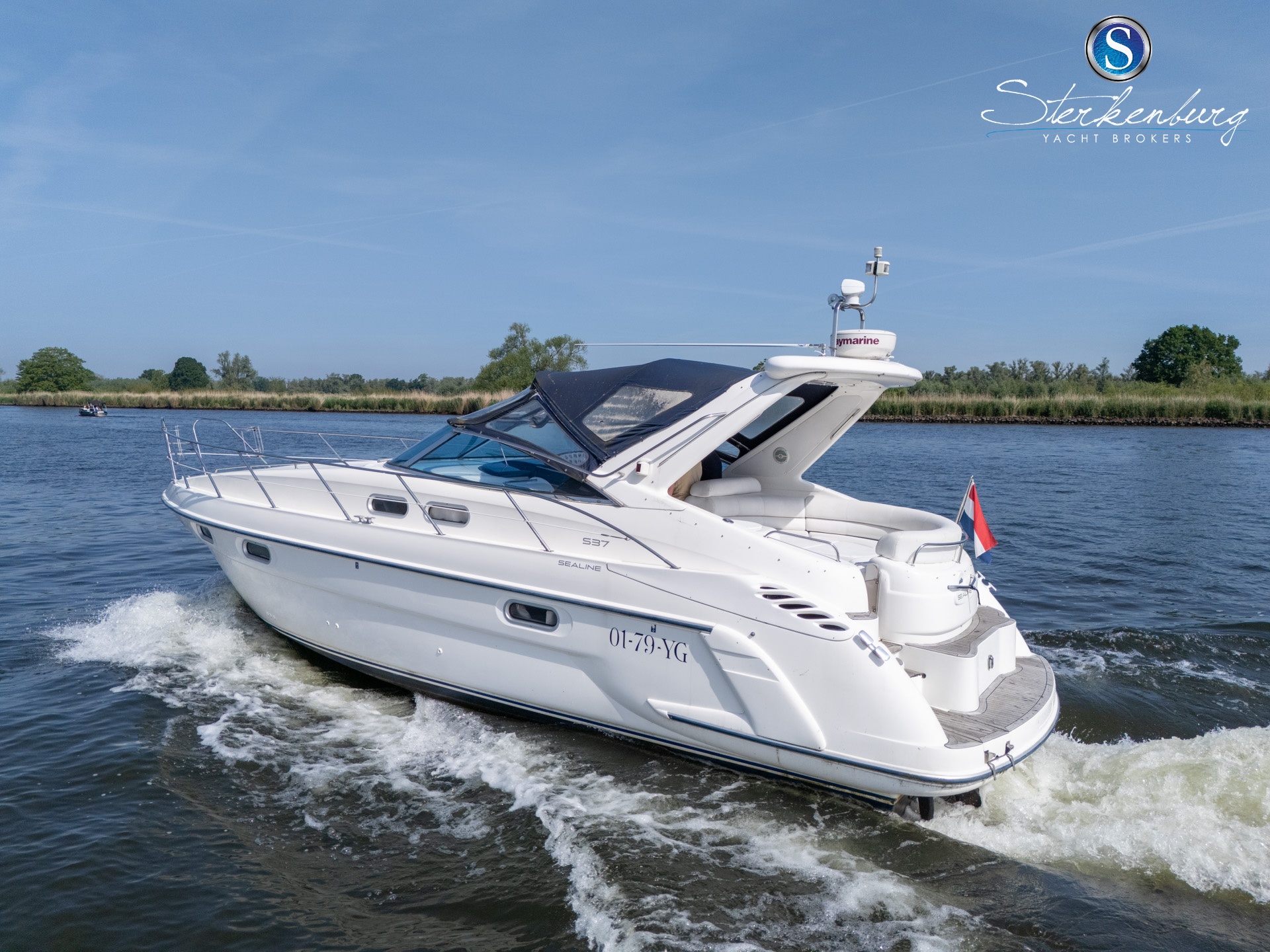 foto: 30 Sealine S37