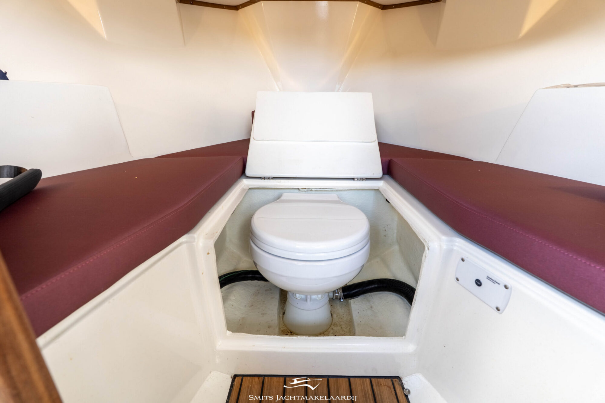 foto: 5 Bola Bola GS Tender 27 Semi Cabin