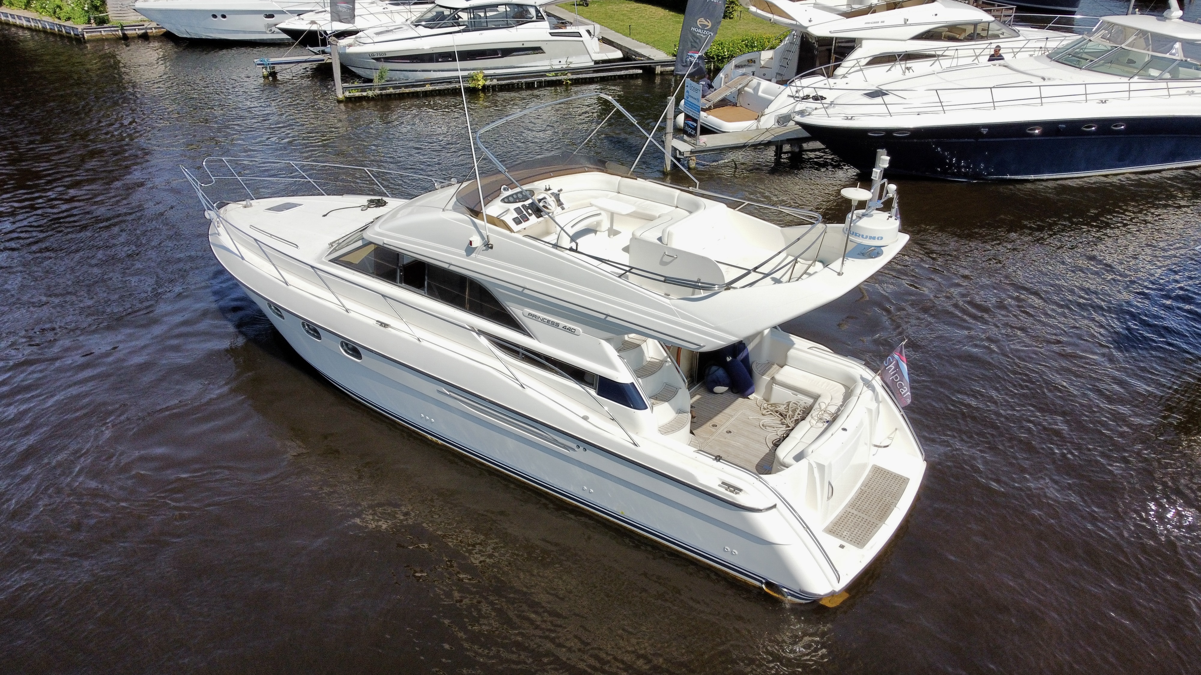 foto: 5 Princess  440