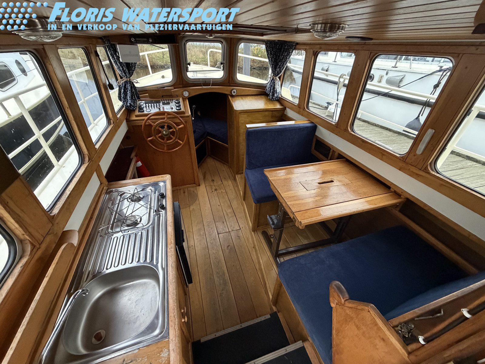 foto: 5 Jetten Bully 700