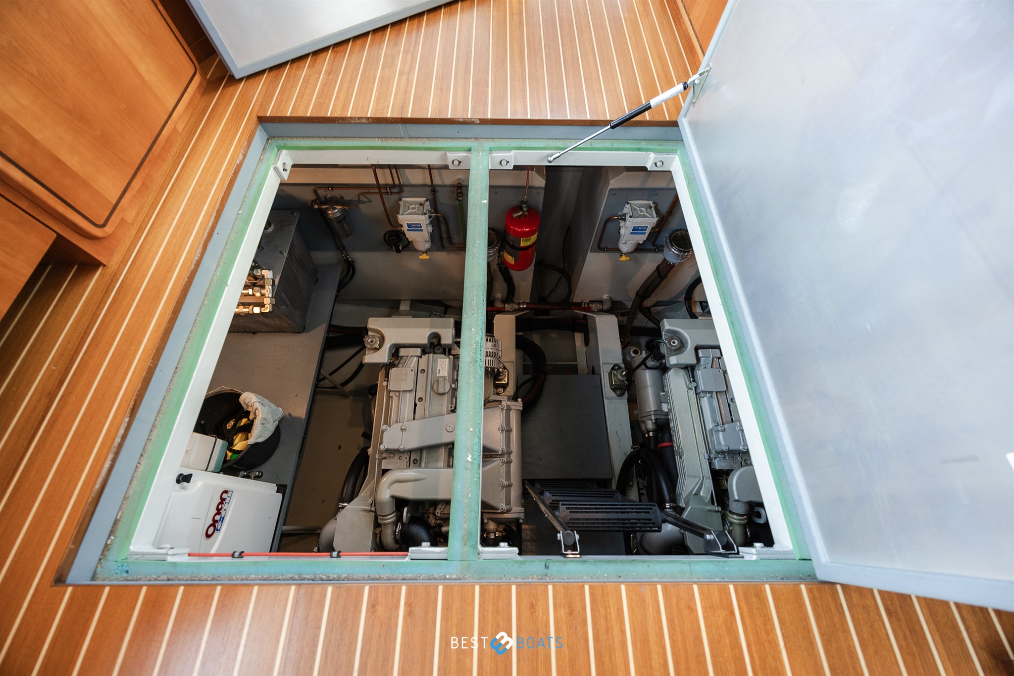 foto: 5 Linssen Grand Sturdy 470 AC Mark II