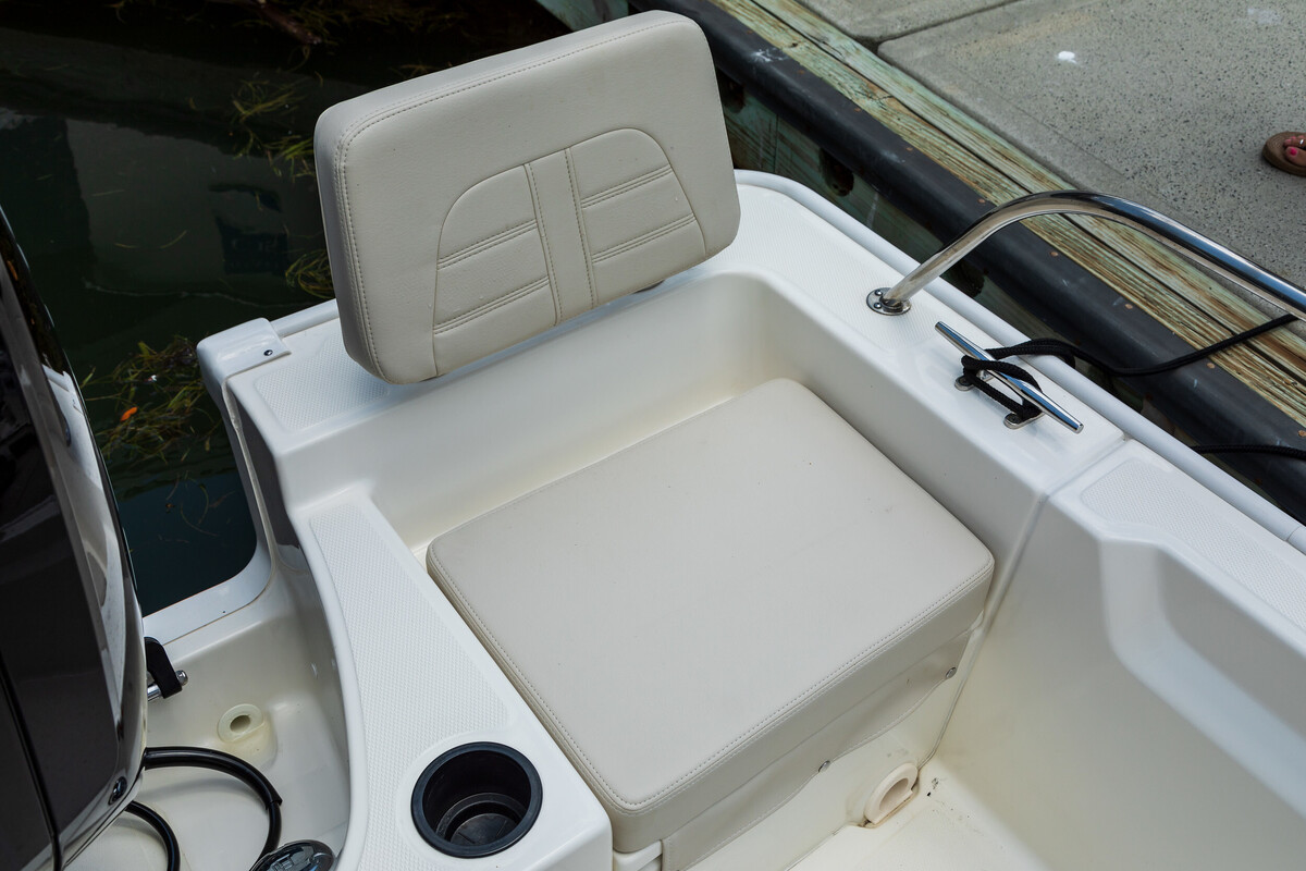 foto: 16 Boston Whaler 190 Montauk