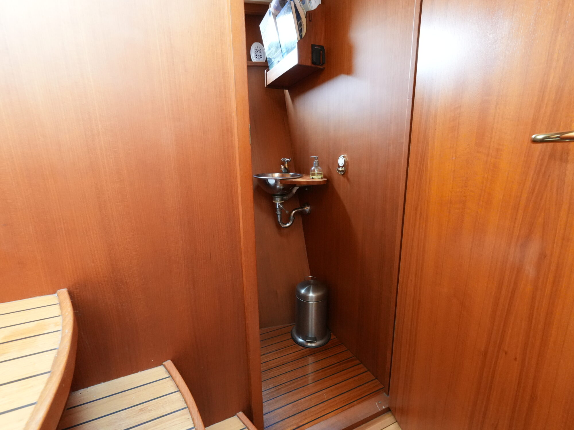 foto: 7 Barkas Barkas 12.00 OK